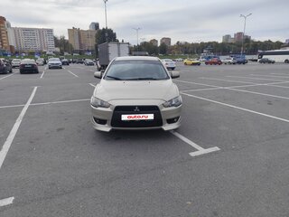 2008 Mitsubishi Lancer X, бежевый, 595000 рублей, вид 2