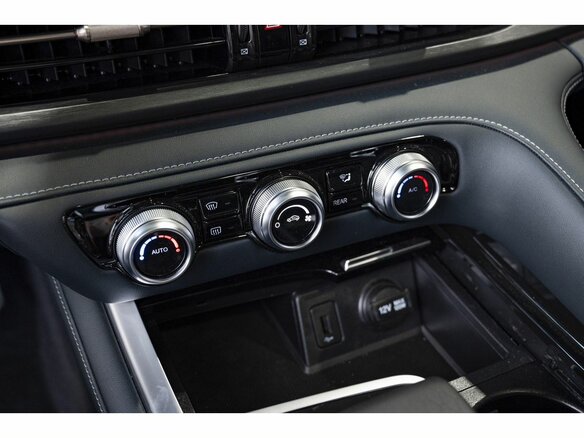 2024 Changan CS95 I Рестайлинг 2, чёрный, 4709900 рублей - вид 23