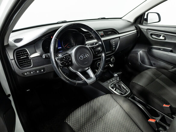2018 Kia Rio X-Line IV, белый, 1325900 рублей - вид 10