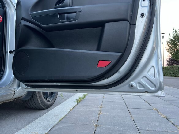 2011 Kia Ceed I Рестайлинг, серебристый, 770000 рублей - вид 20
