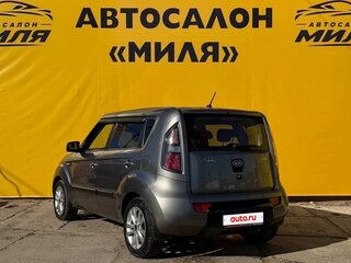 2011 Kia Soul I, серый, 820000 рублей, вид 3