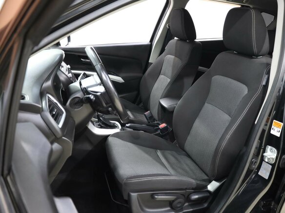 2014 Suzuki SX4 II (S-Cross), чёрный, 989000 рублей - вид 9