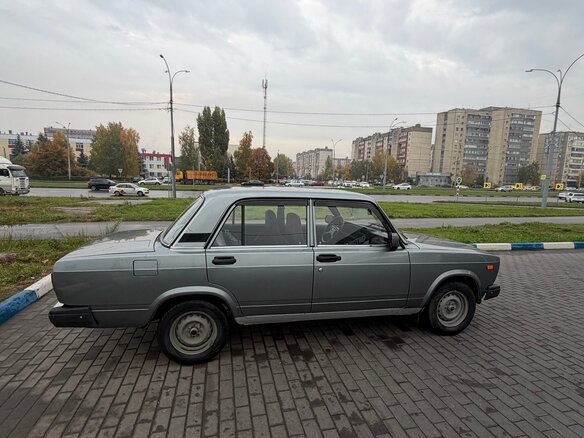 2010 Lada (ВАЗ) 2107, серый, 260000 рублей - вид 5