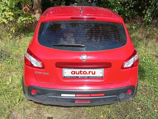 2013 Nissan Qashqai I Рестайлинг, красный, 1050000 рублей, вид 2