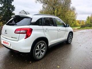 2012 Citroen C4 Aircross, белый, 1200000 рублей, вид 3