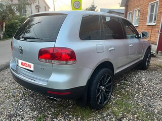 2004 Volkswagen Touareg I, серебристый, 700000 рублей, вид 4