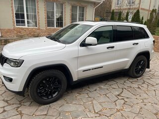 2017 Jeep Grand Cherokee IV (WK2) Рестайлинг, белый, 3450000 рублей, вид 4