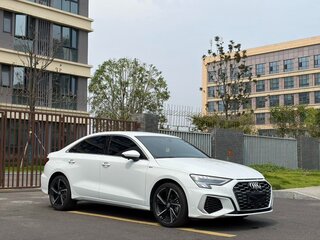 2022 Audi A3 35 TFSI Long IV (8Y), белый, 2116666 рублей, вид 3
