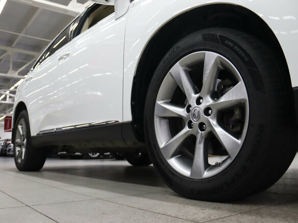 2010 Lexus RX 350 III, белый - вид 12