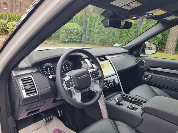 2024 Land Rover Discovery P300 V Рестайлинг, белый, 6390000 рублей - вид 15