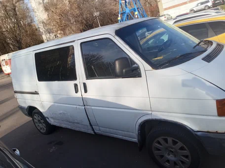1996 Volkswagen Transporter T4, белый, 240000 рублей, вид 3