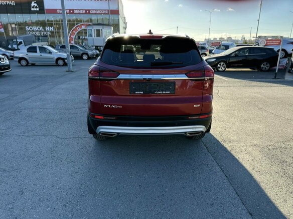 2022 Geely Atlas Pro, красный, 1899995 рублей - вид 5
