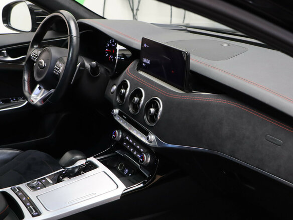 2021 Kia Stinger I Рестайлинг, чёрный, 3175000 рублей - вид 23