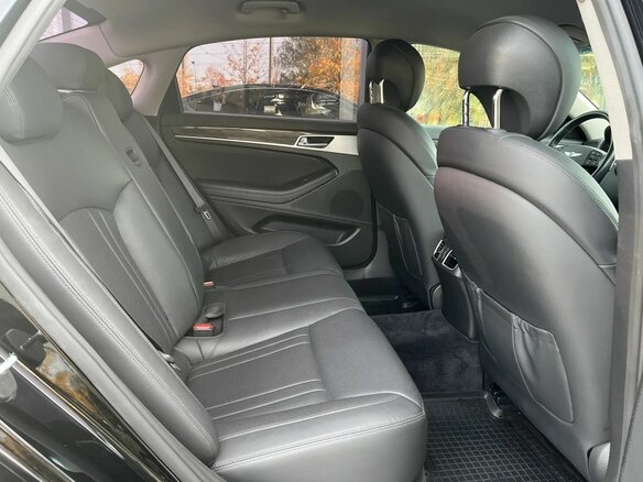 2015 Hyundai Genesis II, чёрный, 1960000 рублей - вид 13