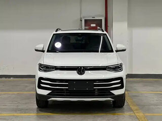 2026 Volkswagen Tharu XR, белый, 2030000 рублей, вид 4