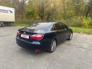 2017 Toyota Camry US Market VII (XV50) Рестайлинг, серый, 1450000 рублей, вид 4