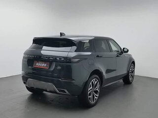 2024 Land Rover Range Rover Evoque L II, чёрный, 4522802 рублей, вид 2