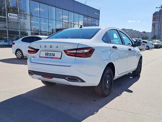 2026 Lada (ВАЗ) Vesta I Рестайлинг (NG), белый, 1731000 рублей, вид 5