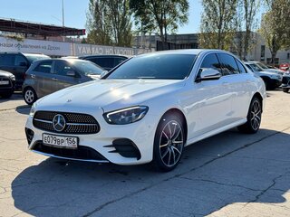 2021 Mercedes-Benz E-Класс 220 d V (W213, S213, C238) Рестайлинг, белый, 5250000 рублей, вид 1