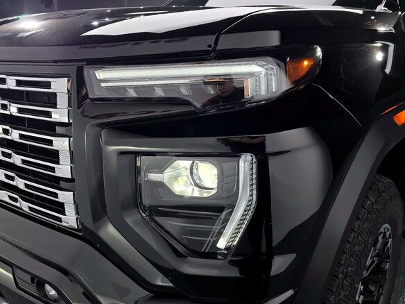 2026 GMC Canyon AT4X III, чёрный, 6500700 рублей - вид 11