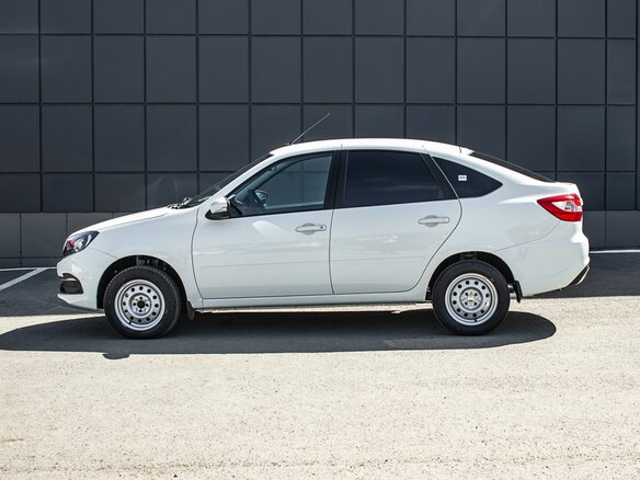 2026 Lada (ВАЗ) Granta I Рестайлинг, белый - вид 9