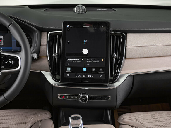2026 Volvo XC90 B6 II Рестайлинг 2, чёрный - вид 13
