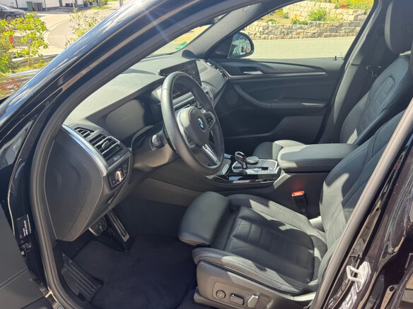 2024 BMW X4 20d II (G02) Рестайлинг, чёрный, 7100000 рублей - вид 7