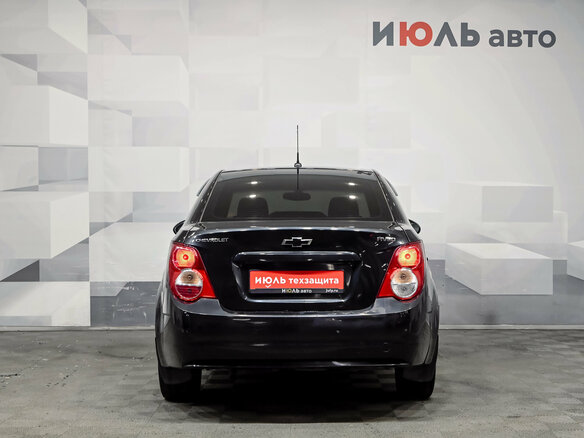 2013 Chevrolet Aveo II, чёрный, 585000 рублей - вид 6