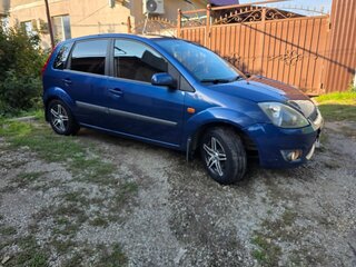 2008 Ford Fiesta Mk5, синий, 420000 рублей, вид 3