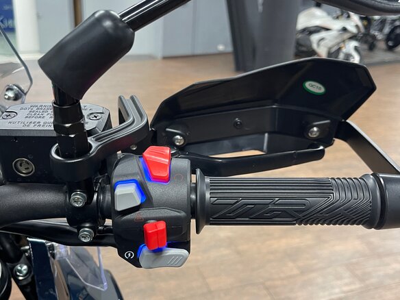 2025 Benelli TRK 502 X, синий, 490000 рублей - вид 10
