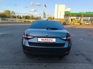 2015 Skoda Superb III, серый, 1650000 рублей, вид 5