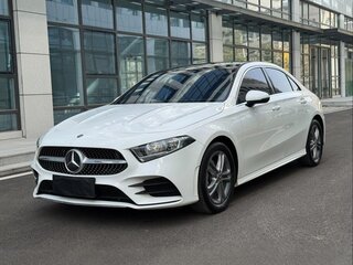 2022 Mercedes-Benz A-Класс 180 Long IV (W177), белый, 2100000 рублей, вид 2