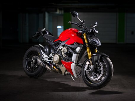 2021 Ducati Streetfighter V4, красный, 2285000 рублей, вид 1