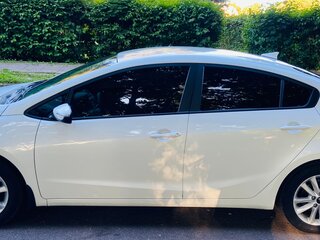 2017 Kia Cerato III Рестайлинг (Classic), белый, 1420000 рублей, вид 4