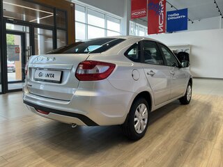 2026 Lada (ВАЗ) Granta I Рестайлинг, серебристый, 1160000 рублей, вид 4