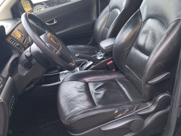 2011 SsangYong Actyon II, чёрный, 620000 рублей - вид 32