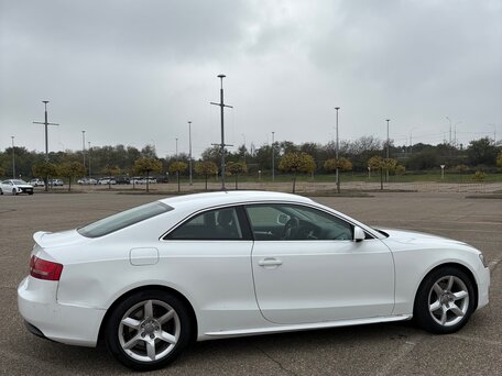 2011 Audi A5 I (8T), белый, 875000 рублей, вид 3