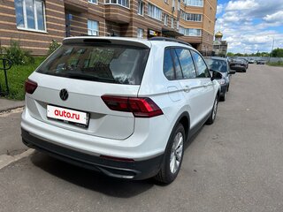 2021 Volkswagen Tiguan II Рестайлинг, белый, 1950000 рублей, вид 5