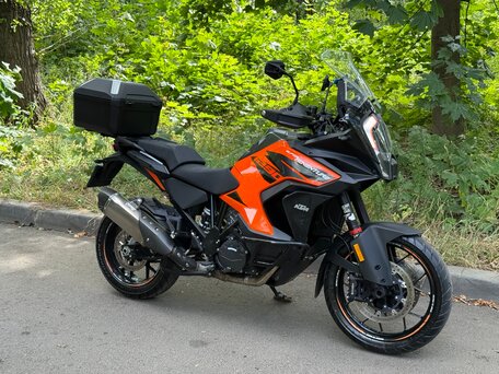 2022 KTM 1290 Super Adventure S, оранжевый, 1250000 рублей, вид 3