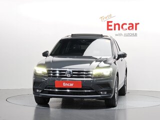2018 Volkswagen Tiguan II, серый, 2025000 рублей, вид 3