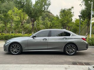 2023 BMW 3 серии Long 320Li VII (G2x) Рестайлинг, серебристый, 3120100 рублей, вид 4