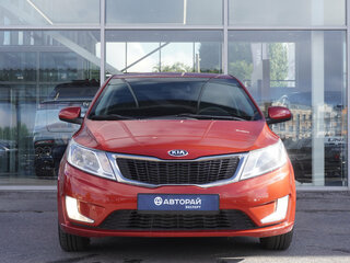 2013 Kia Rio 4-speed III, красный, 877000 рублей, вид 2