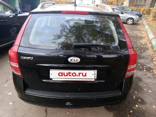 2010 Kia Ceed I Рестайлинг, чёрный, 700000 рублей, вид 3