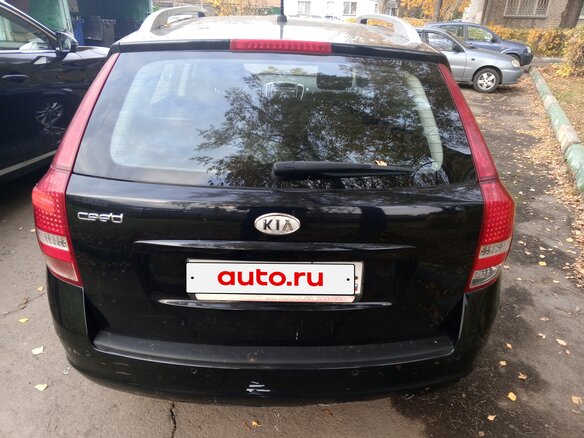 2010 Kia Ceed I Рестайлинг, чёрный, 700000 рублей - вид 2
