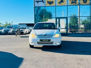 2001 Toyota Corolla Runx IX (E120, E130), белый, 589000 рублей, вид 3