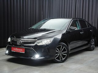 2016 Toyota Camry VII (XV50) Рестайлинг, чёрный, 2350000 рублей, вид 1