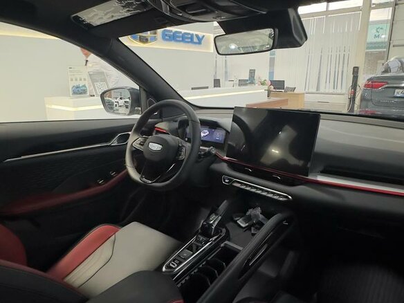 2026 Geely Coolray I Рестайлинг 2, серый, 2964990 рублей - вид 7