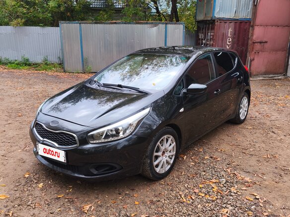 2013 Kia Ceed II, чёрный, 950000 рублей