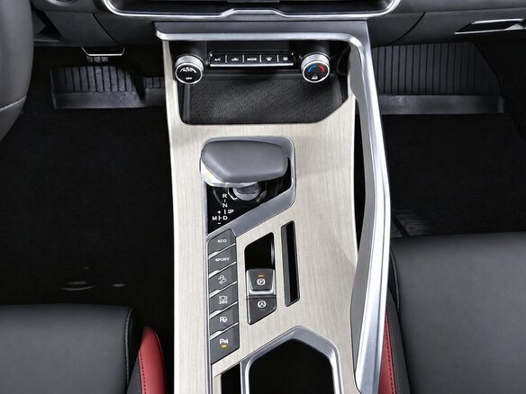 2023 Geely Coolray I Рестайлинг, серебристый, 2045000 рублей - вид 6