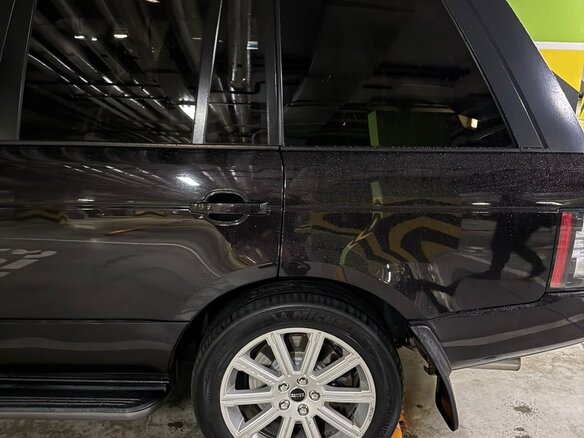 2012 Land Rover Range Rover Supercharged III Рестайлинг 2, коричневый, 2000000 рублей - вид 2